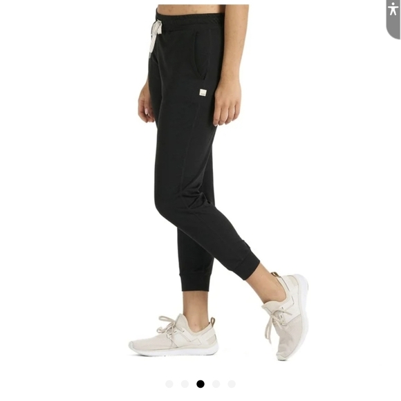 Vuori Charcoal Joggers with Logo Patch - Picture 2 of 10